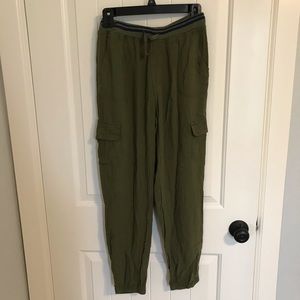 Car & Jack Army Green Jogger pants.